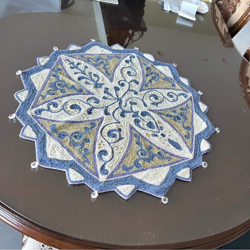 Handmade Blue White Floral 100% Glass Beads Placemat Charger Table Center Piece - Picture 7 of 15